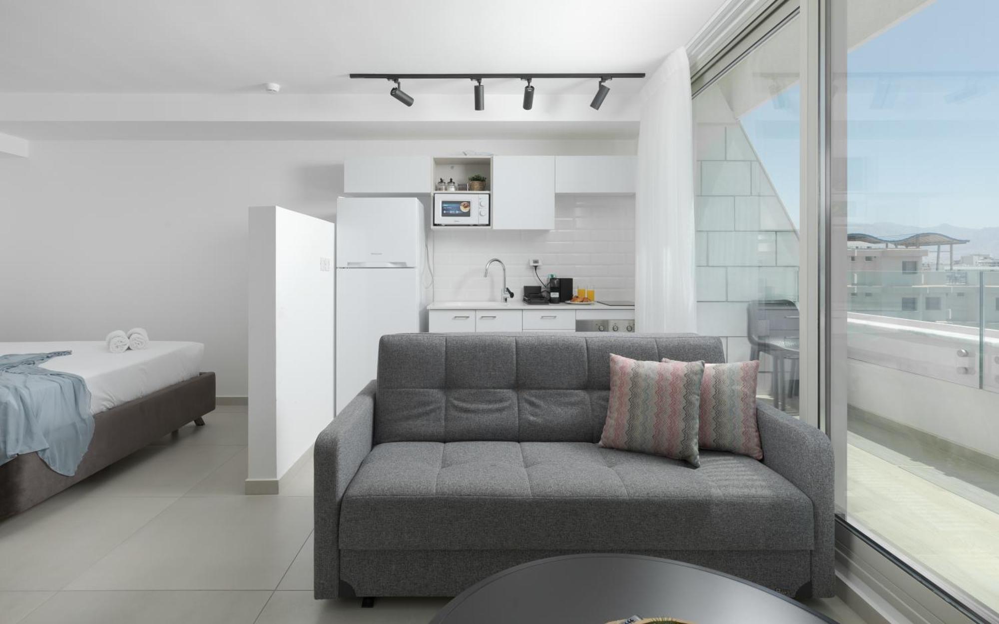 Apartment סוויטות עם נוף וצמודות לים במתחם Seaside היוקרתי עם בריכה - By Seaelo Eilat