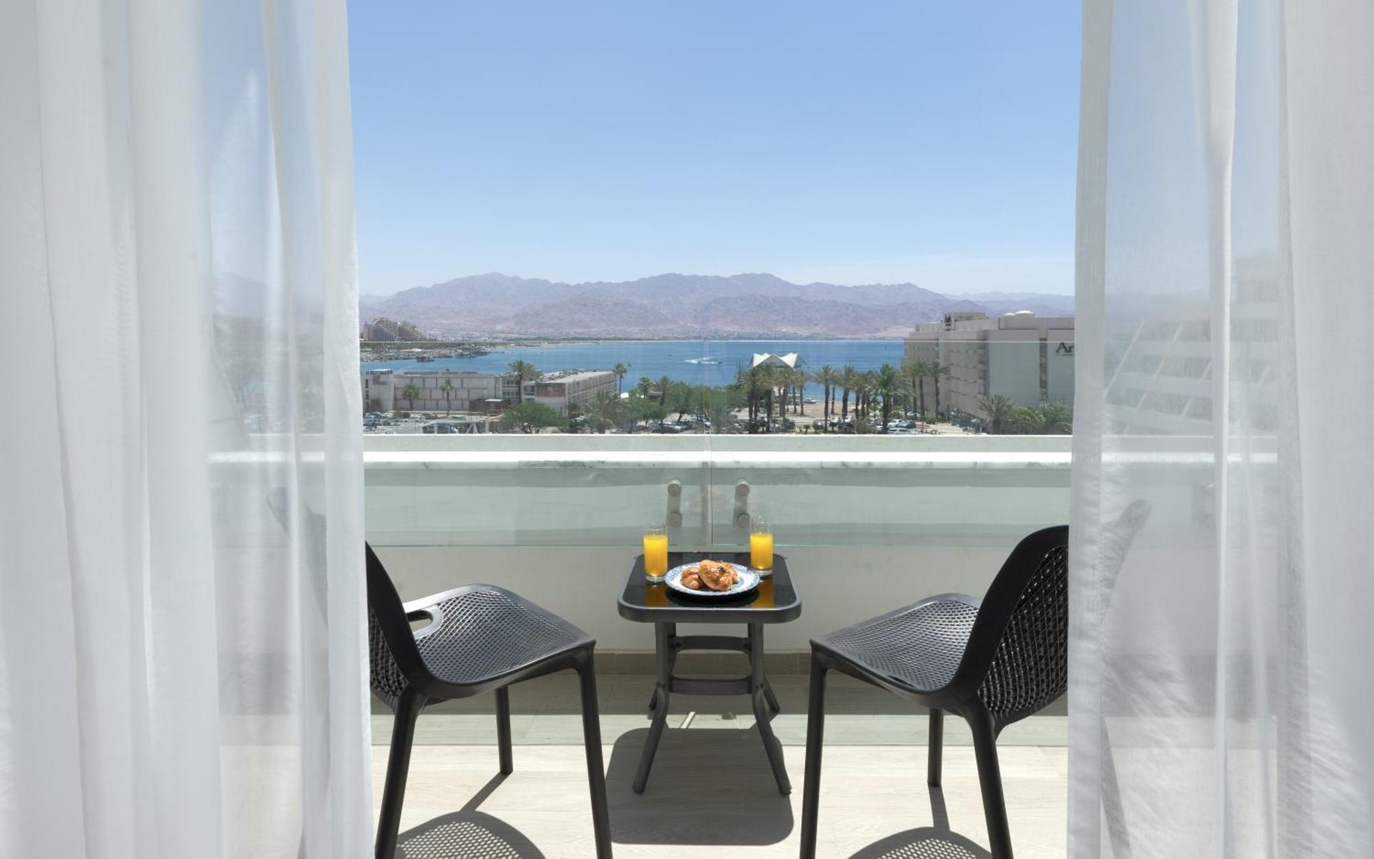 Apartment סוויטות עם נוף וצמודות לים במתחם Seaside היוקרתי עם בריכה - By Seaelo